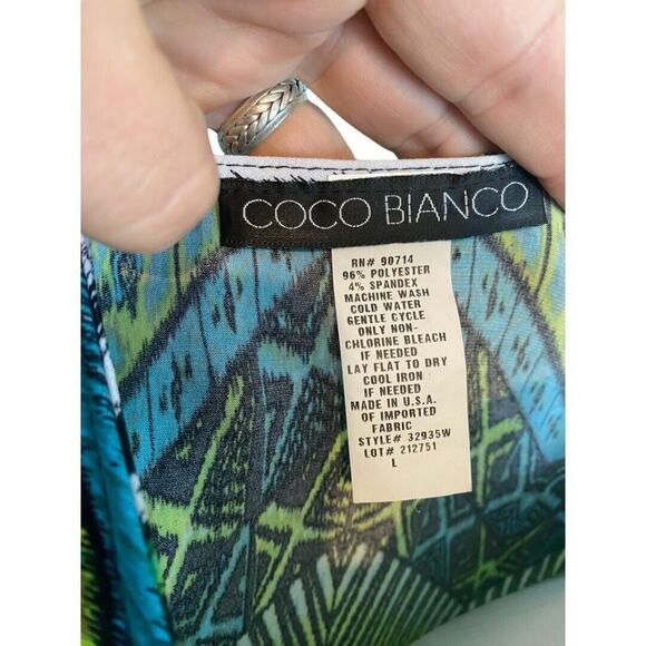 Large Coco Bianco ZigZag Multi Color Short Sleeve Blouse - Picture 9 of 9